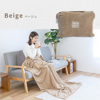 【2026年新作】 ブランケット 旅行用 165×105 収納袋付き カラビナ付き 持ち運べる トラベル 出張 在宅ワーク オフィス コンパクト 洗える 丸洗いOK あったか 軽い 秋冬  防寒 レジャー アウトドア 無地 ベージュ ピンク グレー ネイビー 31561 ブランケットならCOYOLI